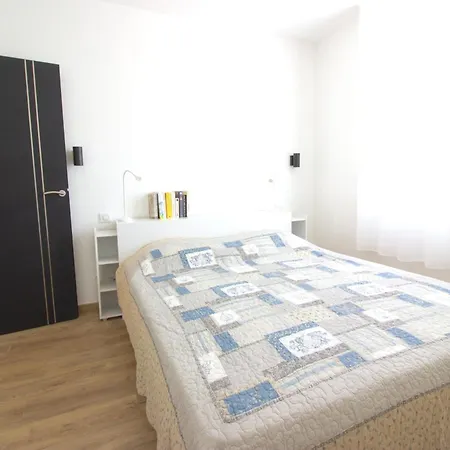 Apartment Croisette - 4 Personnes - Vue